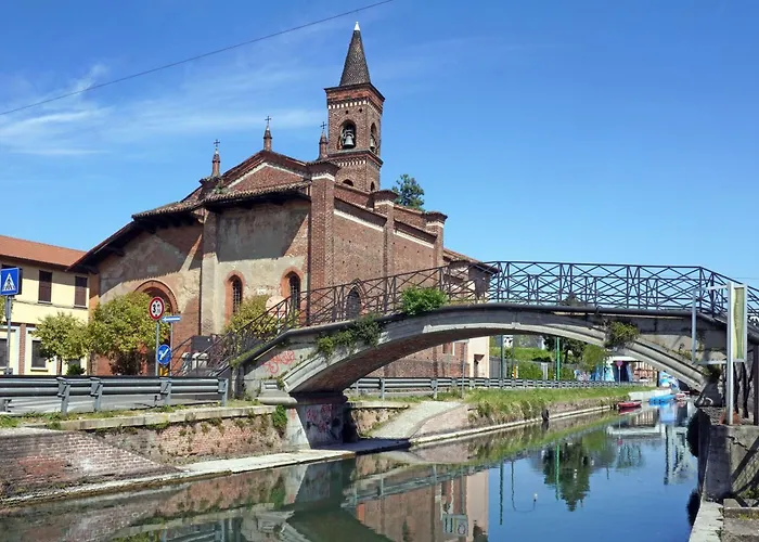 Versoverde Alzaia Naviglio Grande Milano
